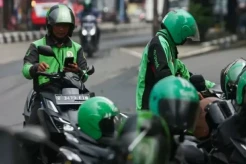 Siapkan Ojol Berkompeten,...