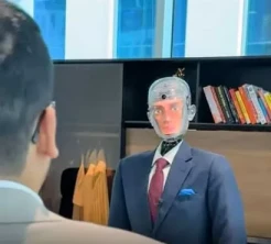 Kenalan dengan Robert,...