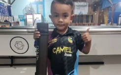 Pebiliar Cilik Indonesia Fajar Alamri Curi Perhatian Efren Reyes dan Django Bustamante