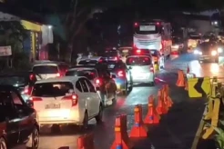 Macet! Jalur Selatan Nagreg Lumpuh, Antrean Kendaraan Mengular 5 Km
