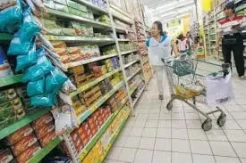 Siasati Kenaikan Harga, Belanja Masyarakat Kini Lebih Hemat dan Selektif