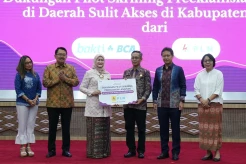 PLN Salurkan Alat Deteksi Dini Risiko Kehamilan untuk Layanan Masyarakat di Garut
