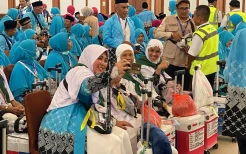 442 Jemaah Haji Kloter 5 Diberangkatkan ke Tanah Suci, 3 Tertunda karena Sakit