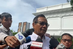 Jimly-Mahfud MD Bertemu Prabowo, Sampaikan Laporan Reformasi Polri Setebal 3.000 Halaman