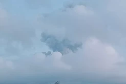 Gunung Dukono Erupsi Setinggi 2.700 Meter, Warga Dilarang Mendekat Radius 4 Km