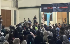 Ratusan Peserta Padati...