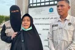 Kisah Tegar Istri Jemaah Haji Firdaus: Ikut Cari Suami Selama Seminggu, Kini Ikhlas Melepasnya