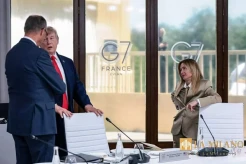 PM Meloni Kecam Trump...