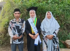 Tak Kenal Menyerah, Maryanti Jadi Lulusan Terbaik UNY 2026 Meski Kuliah Sambil Berwirausaha
