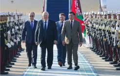 Presiden Belarus Lukashenko Tiba di Jakarta, Bertemu Prabowo Besok