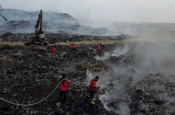Kebakaran TPA Jatiwaringin Dinilai Alarm Keras Tata Kelola Sampah, DPR: Open Dumping Tak Bisa Ditoleransi