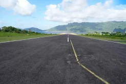 Bandara Banda Neira...