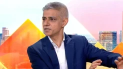 Wali Kota Sadiq Khan...