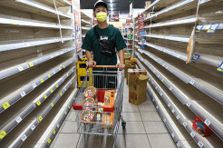 Kasus Covid 19 Meningkat, Warga Taiwan Panic Buying