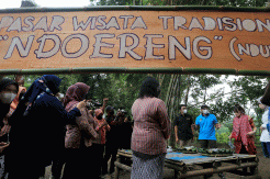 Sandiaga Uno Ajak Ayu Dewi Berkunjung ke Desa Wisata Pentingsari