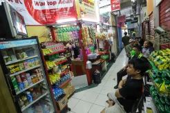 Warga Tetap Antusias Nonton Bareng Final Leg Kedua Piala AFF 2020
