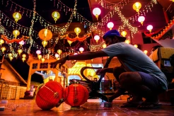 Berselimut 500 Lampion, Vihara Dharmakirti Palembang Makin Cindo