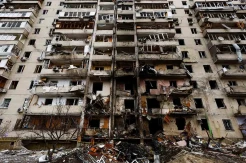 Mengerikan, Begini Kondisi Gedung Apartemen di Kiev Pasca Diserbu Serangan Roket Pasukan Rusia
