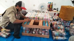 Sofa Mewah Dari Sampah, Pelengkap Ruang Tamu Hunian Pengungsi Semeru