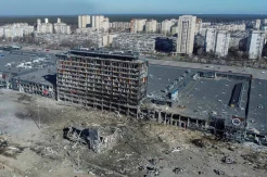 Pusat Perbelanjaan di Kiev Porak-poranda Usai Dibom Militer Rusia