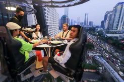 Dibanderol Rp1,6 Juta Hingga 3,7 Juta, Begini Sensasi Menyantap Hidangan di Atas Ketinggian