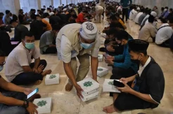 Masjid Istiqlal Kembali Gelar Buka Puasa Bersama