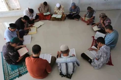 Tadarus Al Quran Pasien...