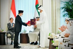 Tingkatkan Ekspor ke Kawasan Teluk dan Timur Tengah, Mendag Zulkifli Hasan Tandatangani IUAE–CEPA