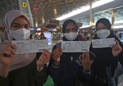 Pemerintah Izinkan Maskapai Naikkan Harga Tiket Hingga 25 Persen