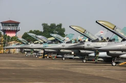 Melihat Gladi Kotor Flypast Pesawat Tempur F-16 TNI AU Jelang Peringatan HUT RI ke-77