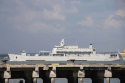 7 KRI Dikerahkan untuk Pencarian Pesawat Latih TNI AL yang Jatuh di Alur Pelayaran Barat Surabaya