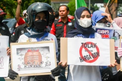 700 Buruh Gelar Aksi Unjuk Rasa di Balai Kota Depok
