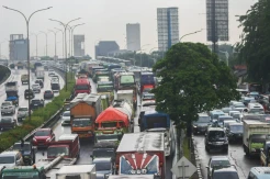 Banjir Jalan TB Simatupang Arah Fatmawati Surut, Lalin Macet Total