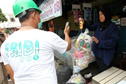 Yuk Intip Pabrik Pengolahan Daur Ulang Sampah Plastik Menjadi Nilai Guna