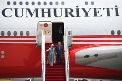Bersama Istri, Presiden Turki  Recep Tayyip Erdogan Tiba di Bali
