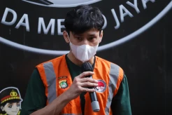 Penampakan Aktor Revaldo Usai Ditetapkan Tersangka Kasus Narkoba