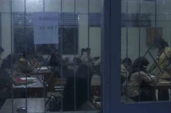 Melihat Semangat Pelajar SMA di NTT Masuk Sekolah Jam 5 Pagi