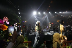 Gaya Vivi Mar’i Zubedi dalam Trunkshow Utamakan Identitas, Originalitas dan Kualitas
