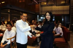Peringati HUT ke-7, Kartini Perindo Gelar Bukber dengan Relawan RSDC Wisma Atlet