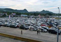 Kepadatan Kendaraan Mengantre di Pelabuhan Bakauheni