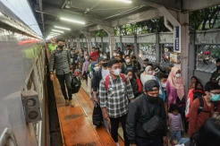 16.400 Pemudik Tiba di Stasiun Pasar Senen
