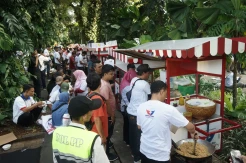 Gerobak Perindo Ramaikan Pesta Rakyat di Taman Suropati
