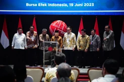Wapres Ma’ruf Amin Hadiri Pencatatan EBAS-SP SMF-BRIS01 di BEI