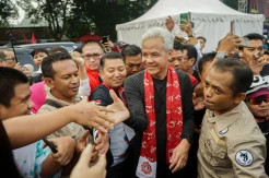 Olahraga di Cibubur, Ganjar Pranowo Diteriaki ‘Presiden’