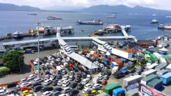 Hari Keempat Kepadatan Kendaraan di Pelabuhan Ketapang