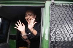 Resmi Ditahan, Lina Mukherjee Diborgol dan Dijebloskan di Lapas Perempuan Kelas II A Palembang