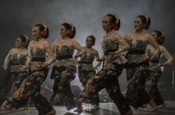 Festival Tari Jaipongan Hajat di Kabupaten Bandung