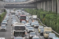 2,8 Juta Kendaraan Diprediksi Tinggalkan Jakarta Lewat Jalan Tol saat Libur Nataru