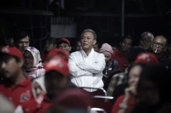 Ketua TPD Ganjar-Mahfud DKI Jakarta Nobar Debat Ketiga Pilpres 2024 Bersama Ratusan Relawan