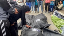 Serangan Udara Israel Tewaskan 10 Polisi dan Puluhan Warga Palestina di Jalur Gaza